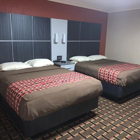 Budget Inn レイク・ウェルス エクステリア 写真
