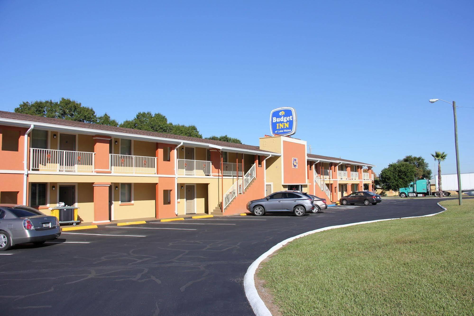 Budget Inn レイク・ウェルス エクステリア 写真